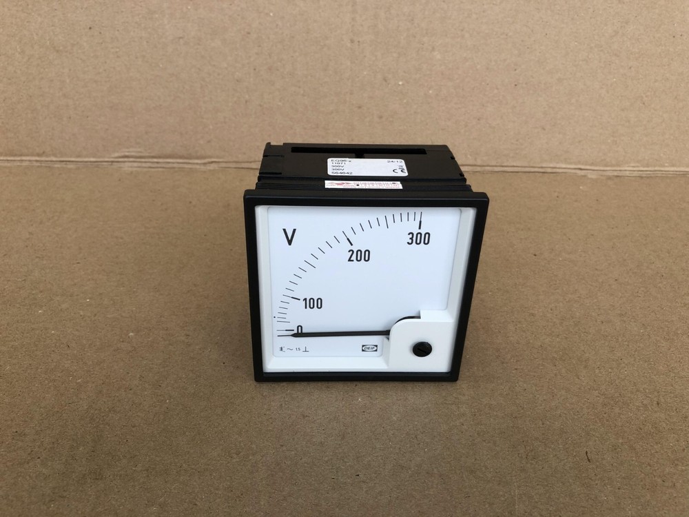 DEIF EQ96X VOLTMETER 564642 RANGE 300