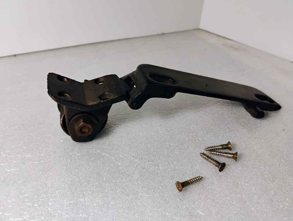Singer Treadle Sewing Machine Lift Spring Assembly