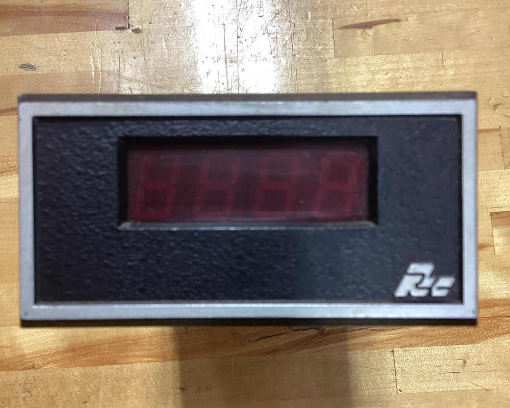 RED LION CONTROLS APLSP4 DIGITAL DISPLAY A32