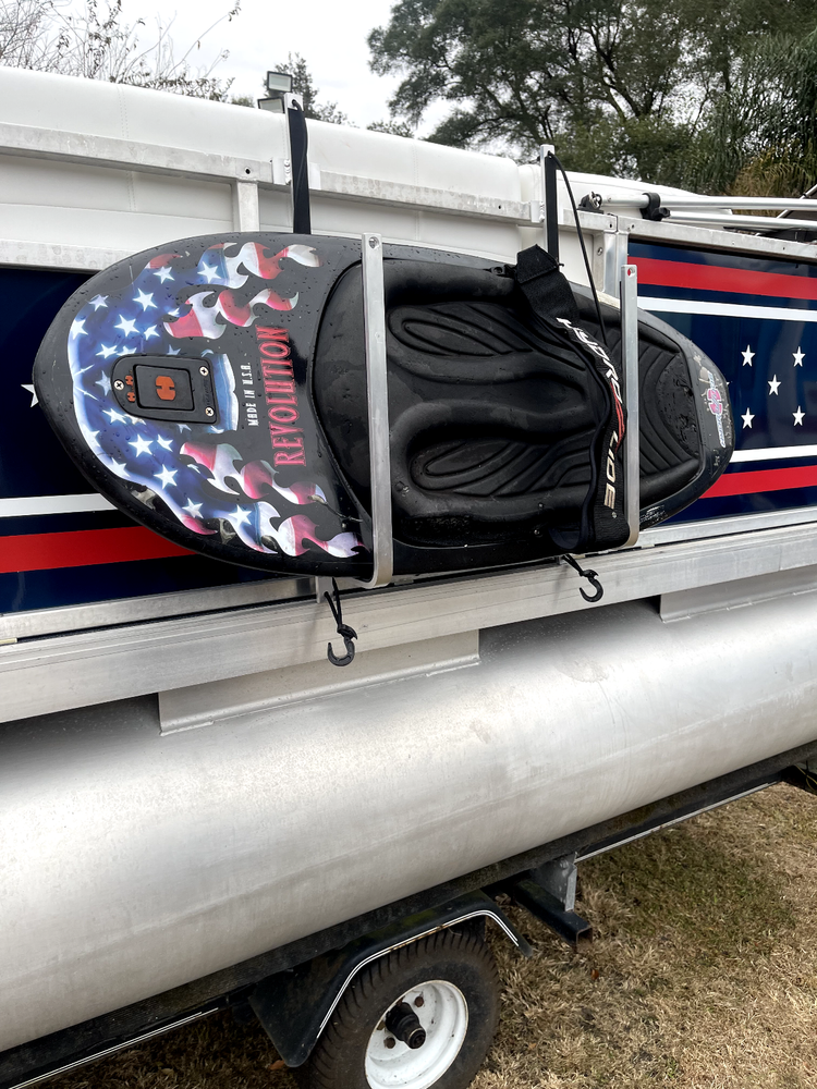 Pontoon Boat Wake Board/Paddle Board Solution