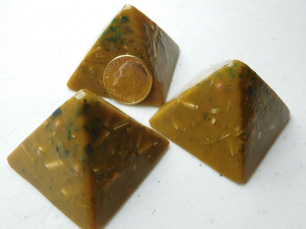 Yellow Sun Small Pyramids Positive Orgone