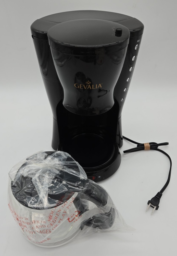 Gevalia Kaffe 12 Cup Automatic Coffee Maker MODEL CM 100