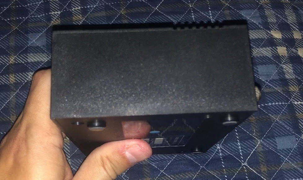 Rabbit VCR Transmitter Multiplying System Vintage Model # R-8000 1985 VHS Beta!!