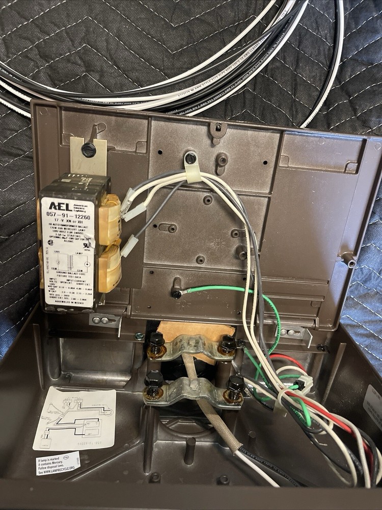 American electric lighting Pole Light, 571587, Does Not Include Bulb