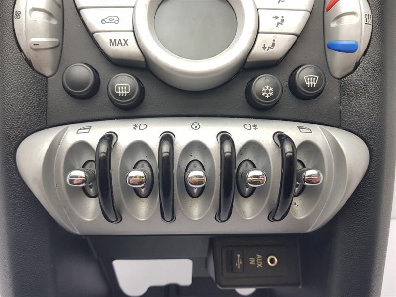 2006-2013 MK2 MINI COOPER HEATER CONTROL PANEL ASSEMBLY 69810704