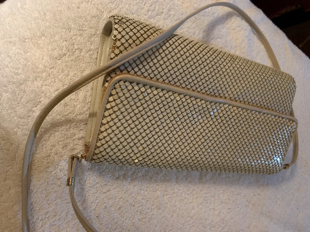Whiting and Davis clutch with removable strap great shape