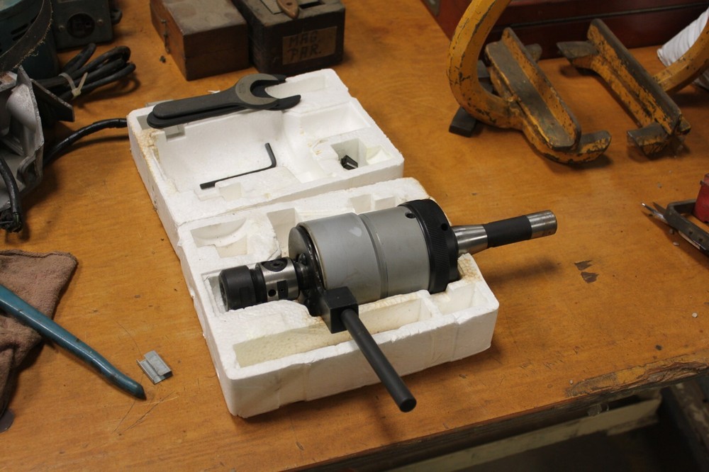 tapmatic type tapping head