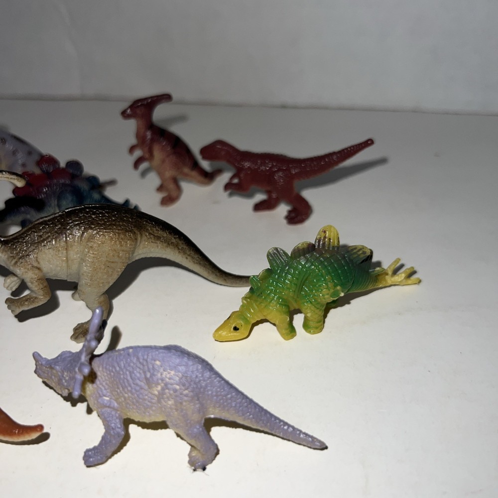 Lot Of Mini Hard Plastic Dinosaurs