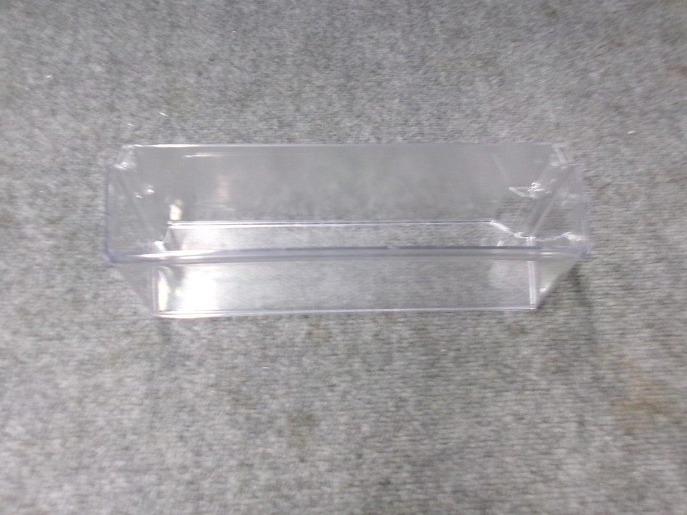 MAN63948404 LG REFRIGERATOR DOOR BIN