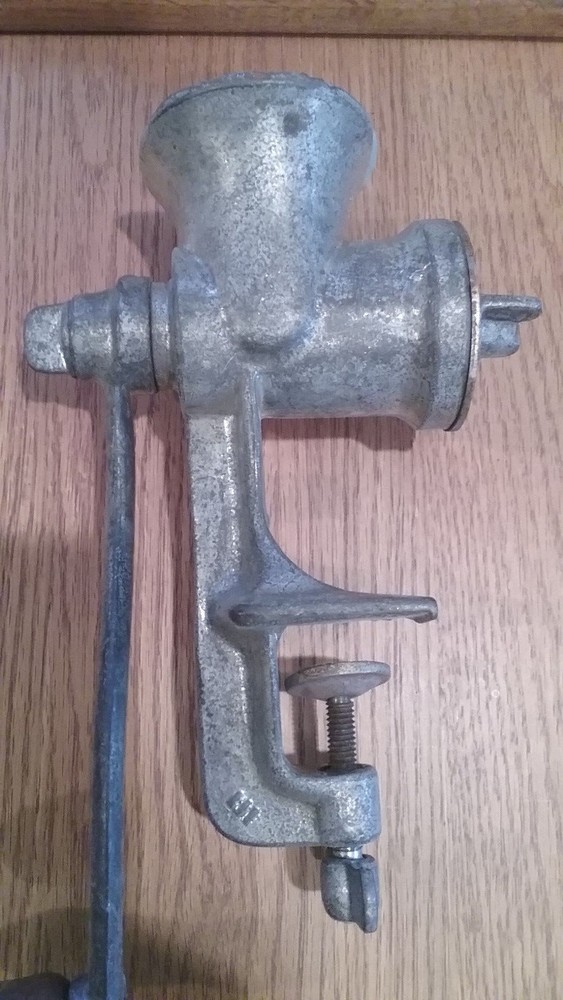VINTAGE PERFECT NO. 1 MEAT GRINDER