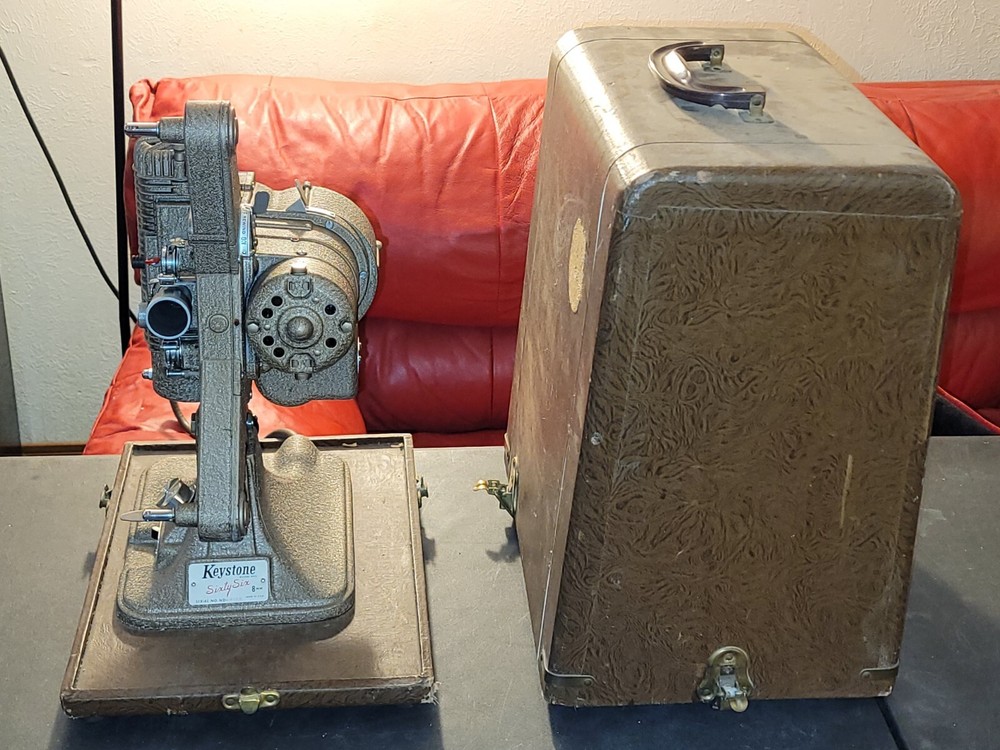 Vintage Keystone 8mm Projector w/ Original Case