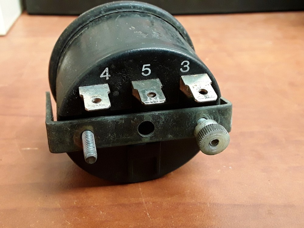 Yale Battery Capacity Gage