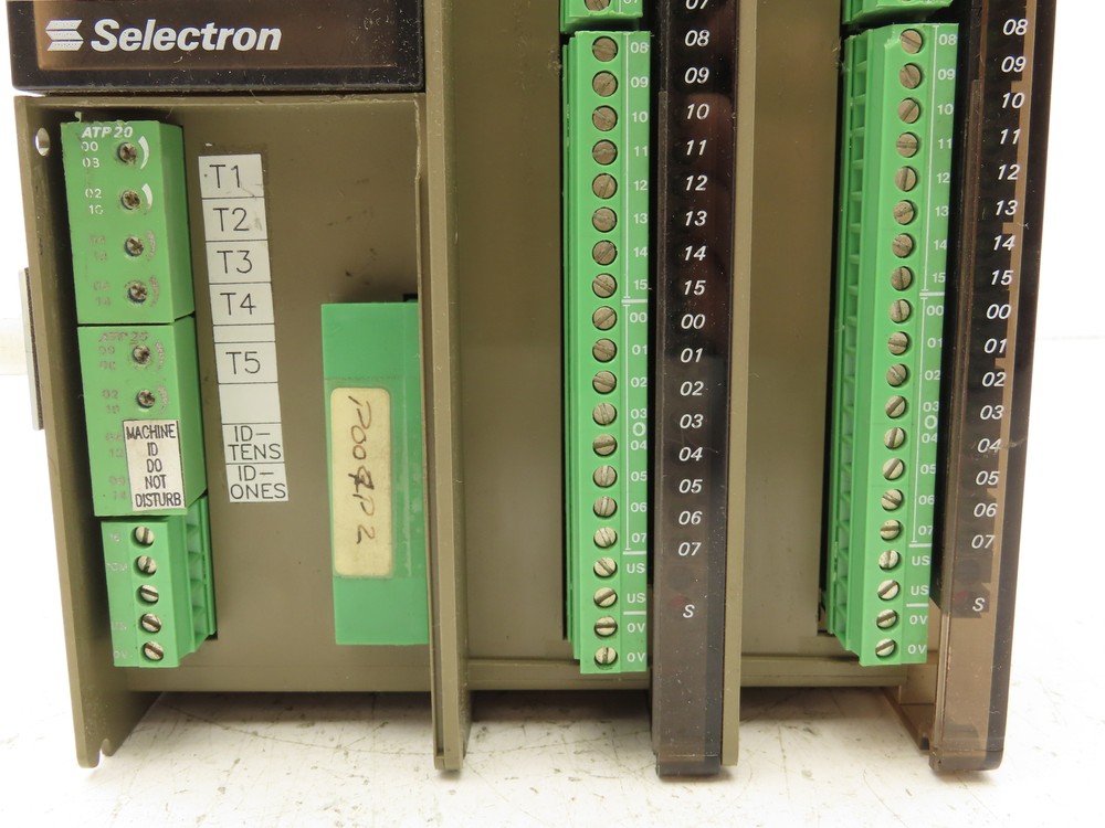 Selectron PMC 22-D/01 Selecontrol PLC Module 18-36VDC