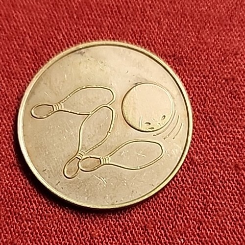 Coin World Token Free Shipping