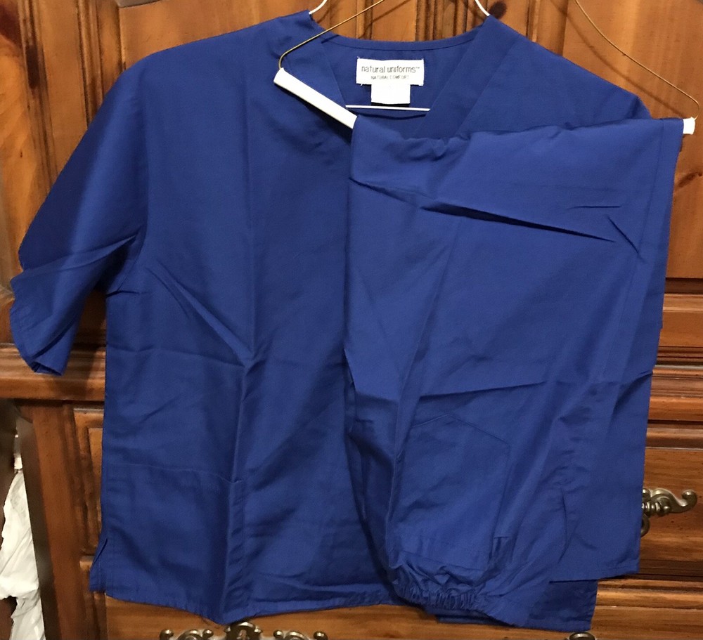 scrubs set size S by NATURAL UNIFORMS