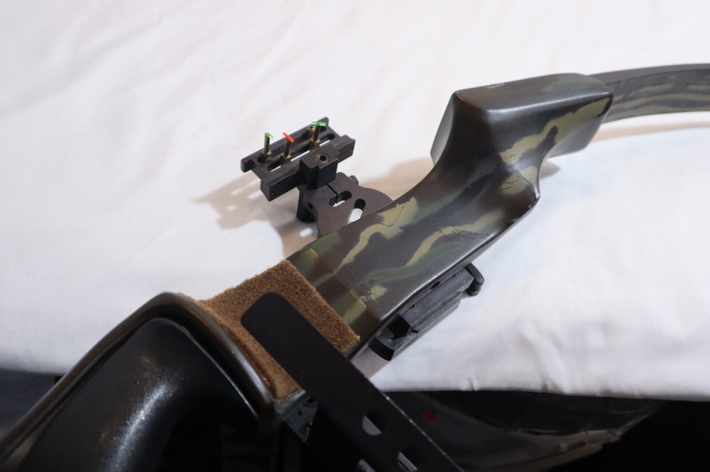 ROBIN HOOD PHOENIX COMPOUND BOW (CAMOFLAGE) ***