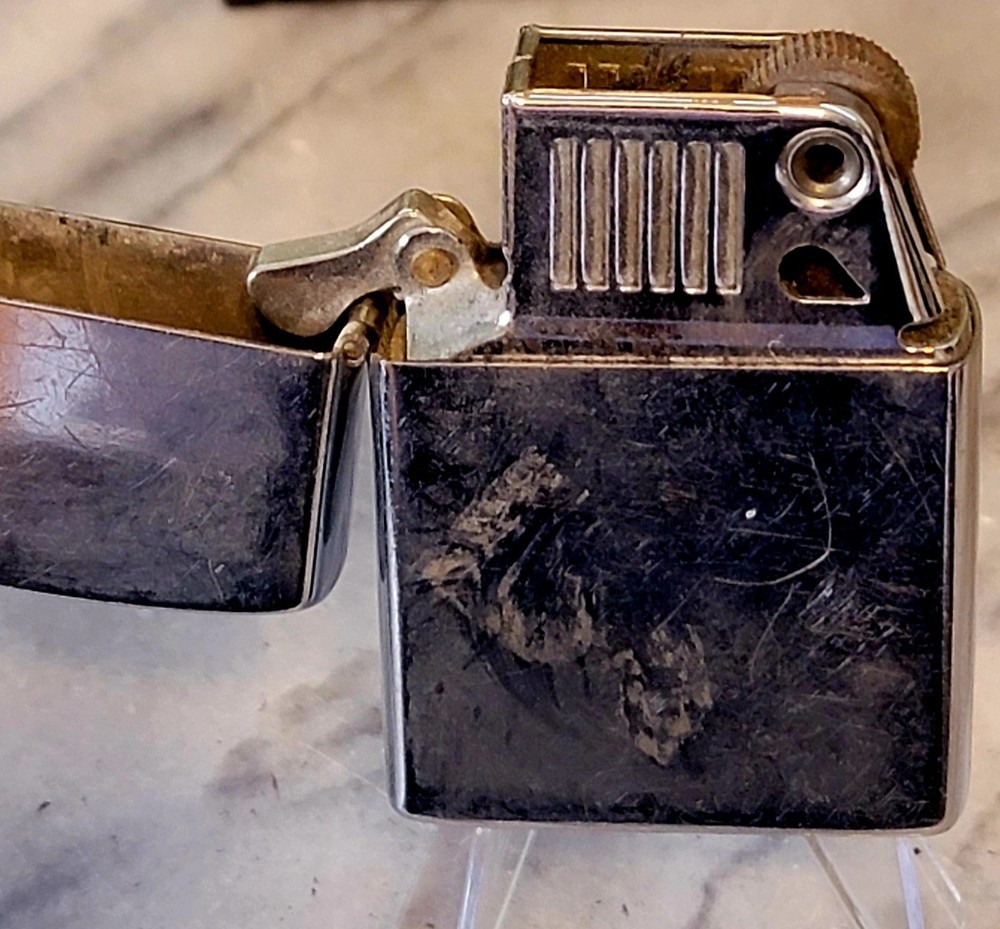 Vintage Ronson Wind II Windproof Hinged Cover Style Lighter