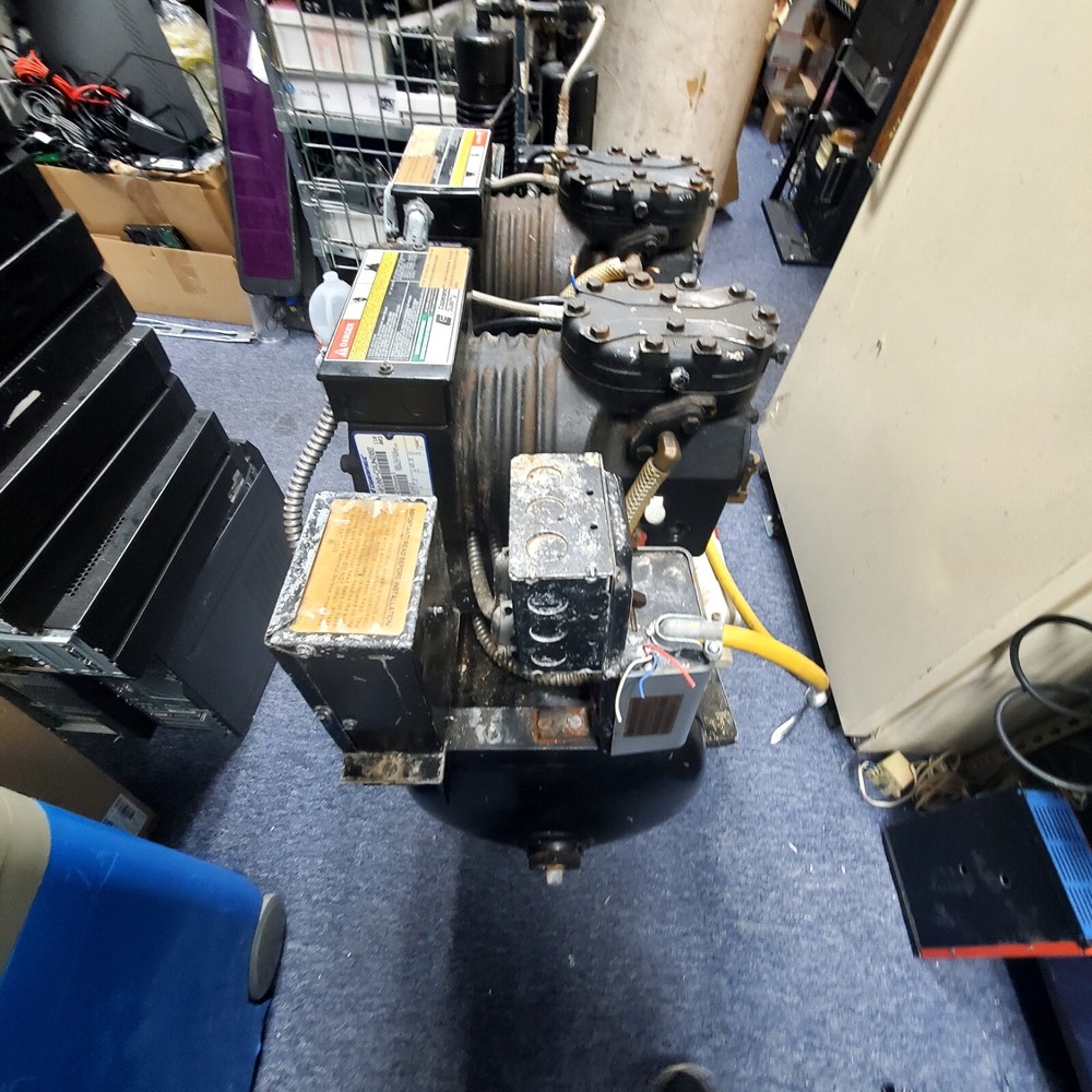 MDS Matrx AMD-100-2 Air Compressor 4-6 User Used