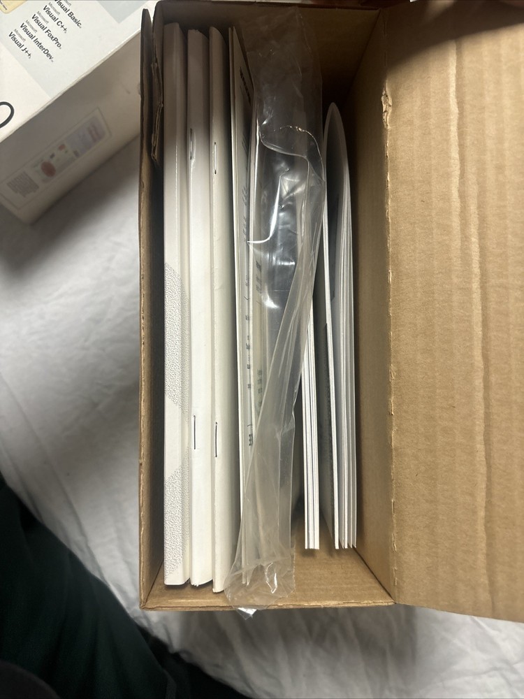 Sealed Microsoft Visual Studio 6.0 Professional Edition. 659-00391 Opened Box