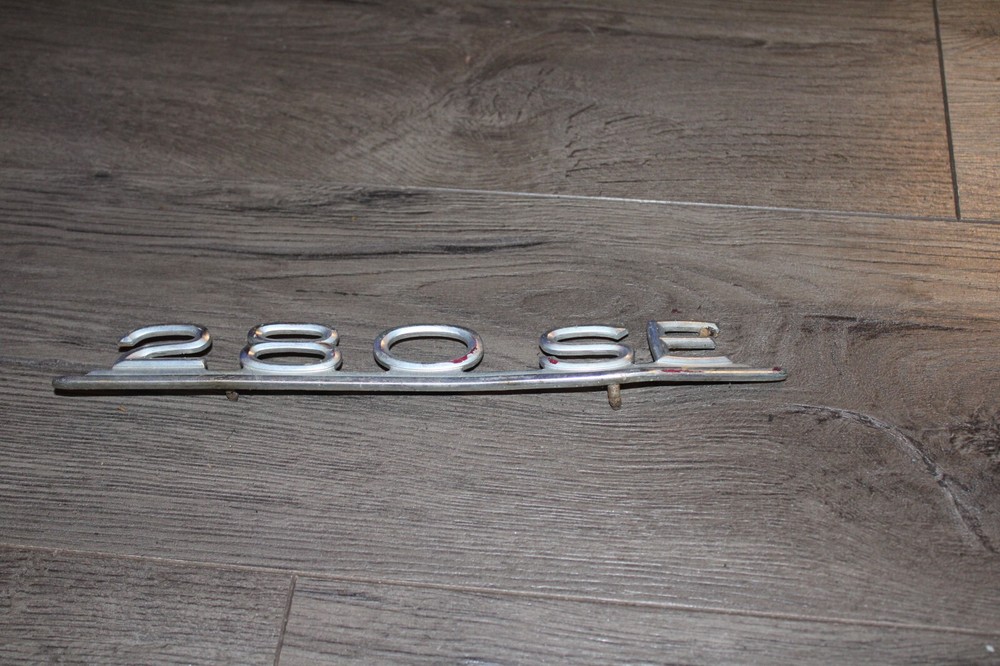 Vintage Mercedes 280 SE trunk emblem NOTE