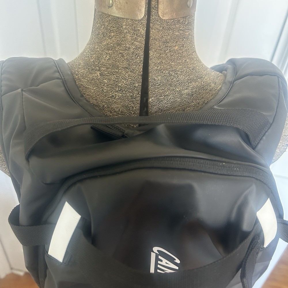 Camelback PowderHound 12L Hydration Pack Backpack Water Snow Shield Preowned