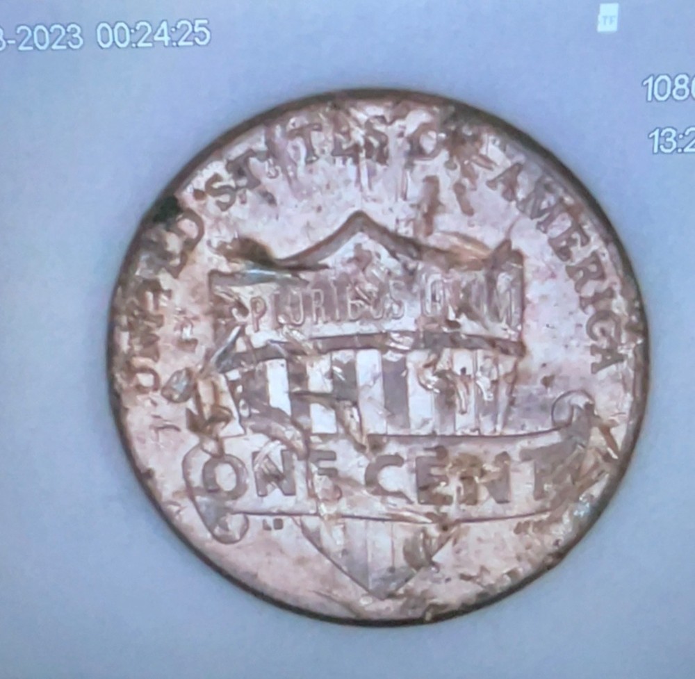 2018 lincoln penny no mint mark struck through error cent!