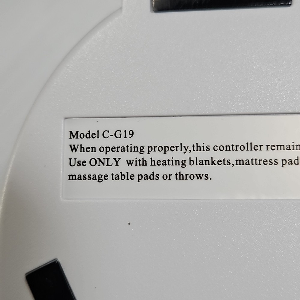 Safe and Warm Technology C-G19 Heating Electric Blanket Controller EUC
