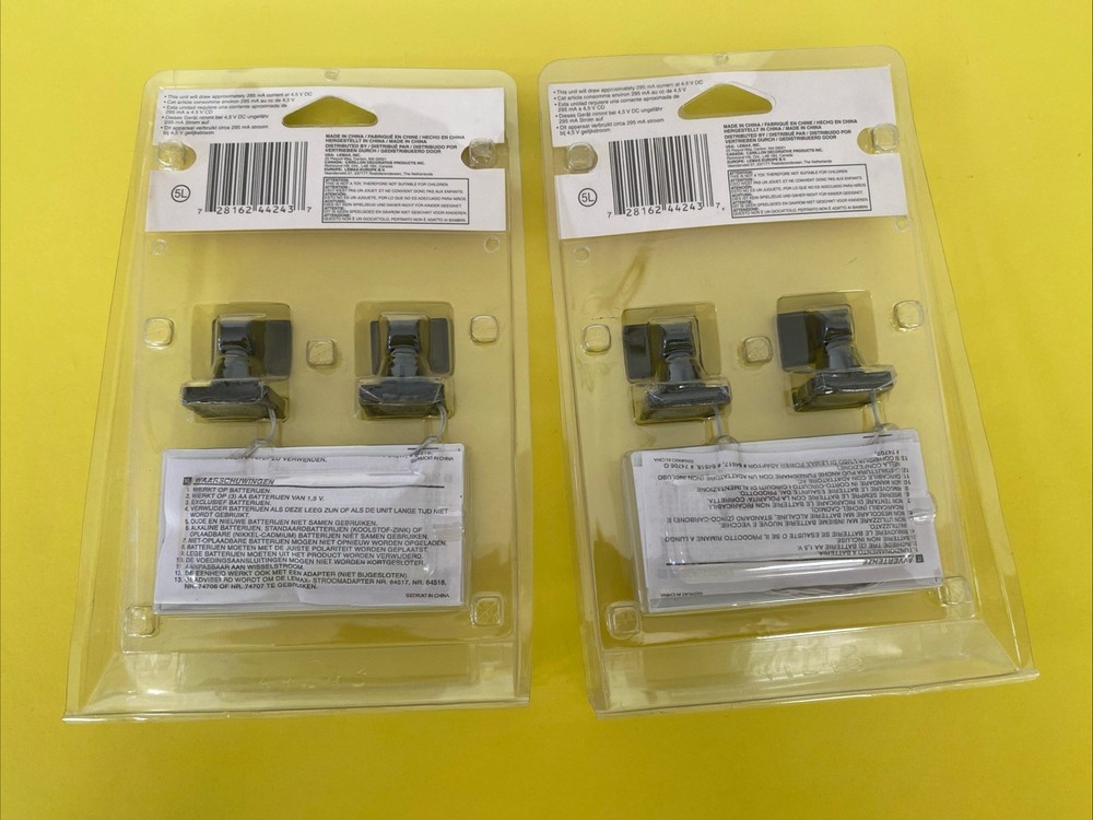 Lemax Lighted Accessory Set of 2 #44243 - NIP 2004*
