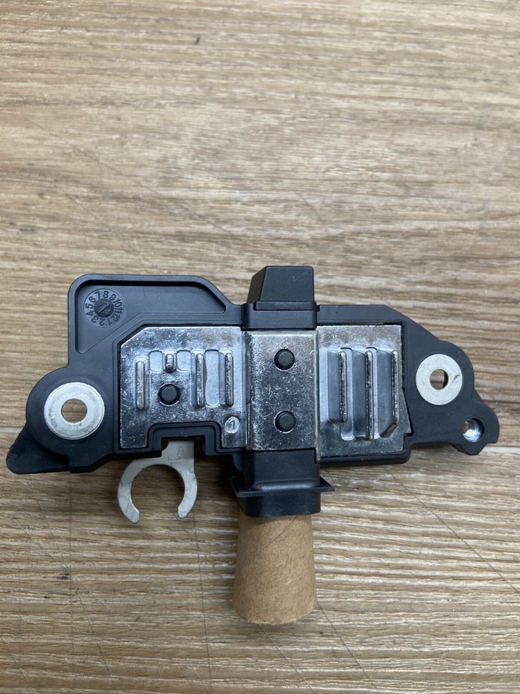 J&N 230-24070 Voltage Regualtor