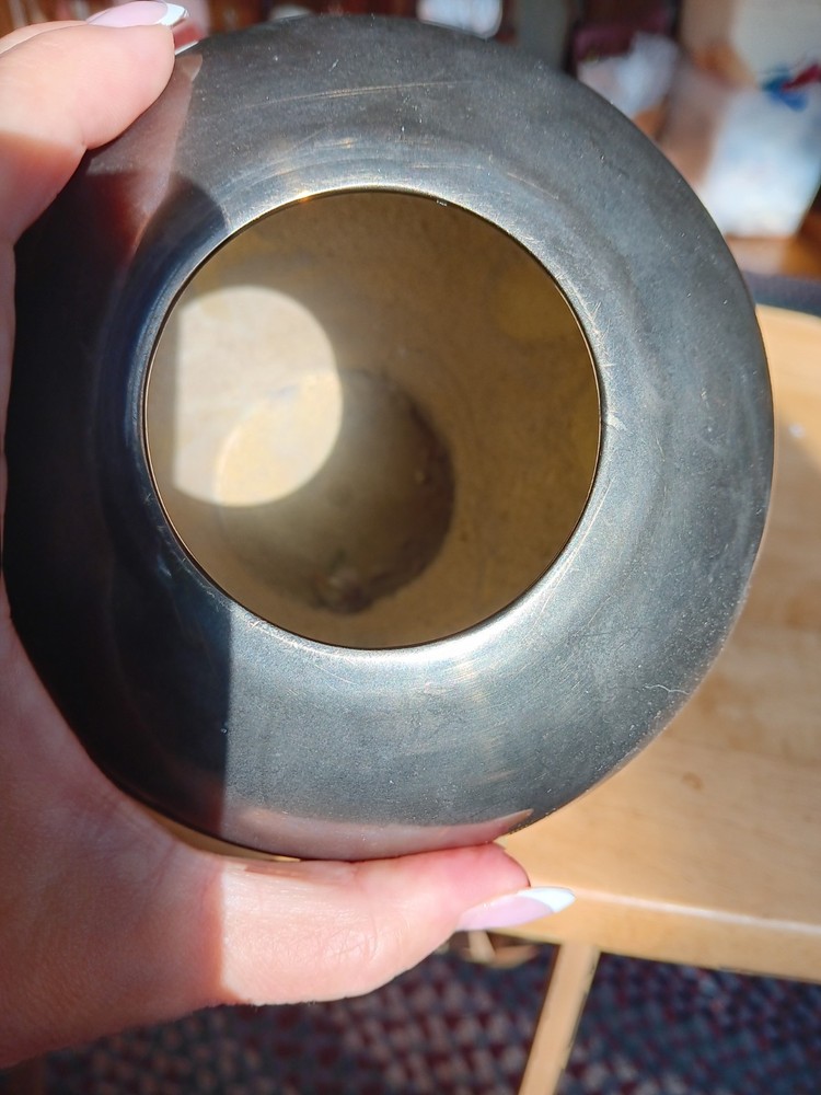 SOLID BRASS VASE 6 " BLACK WITH GOLD STRIPE. 933