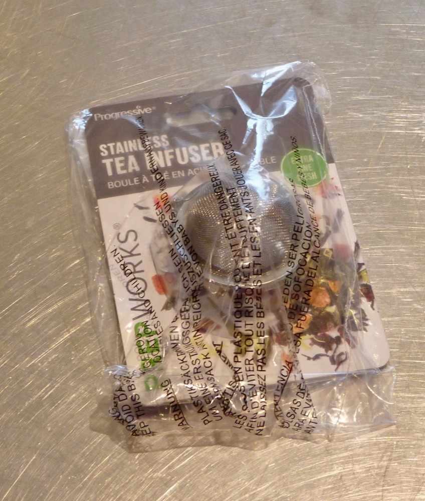 Progressive Stainless Steel Infusing Tee Ball NIP!