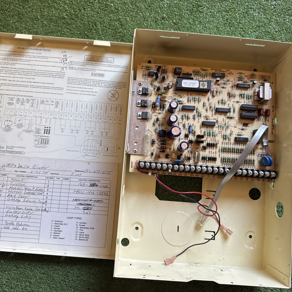 Brinks BHS-1000C Alarm Control Panel