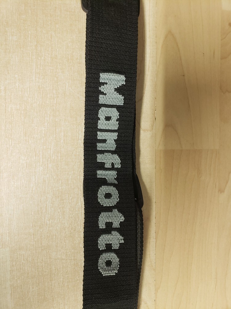Manfrotto Carrying Strap With Clip
