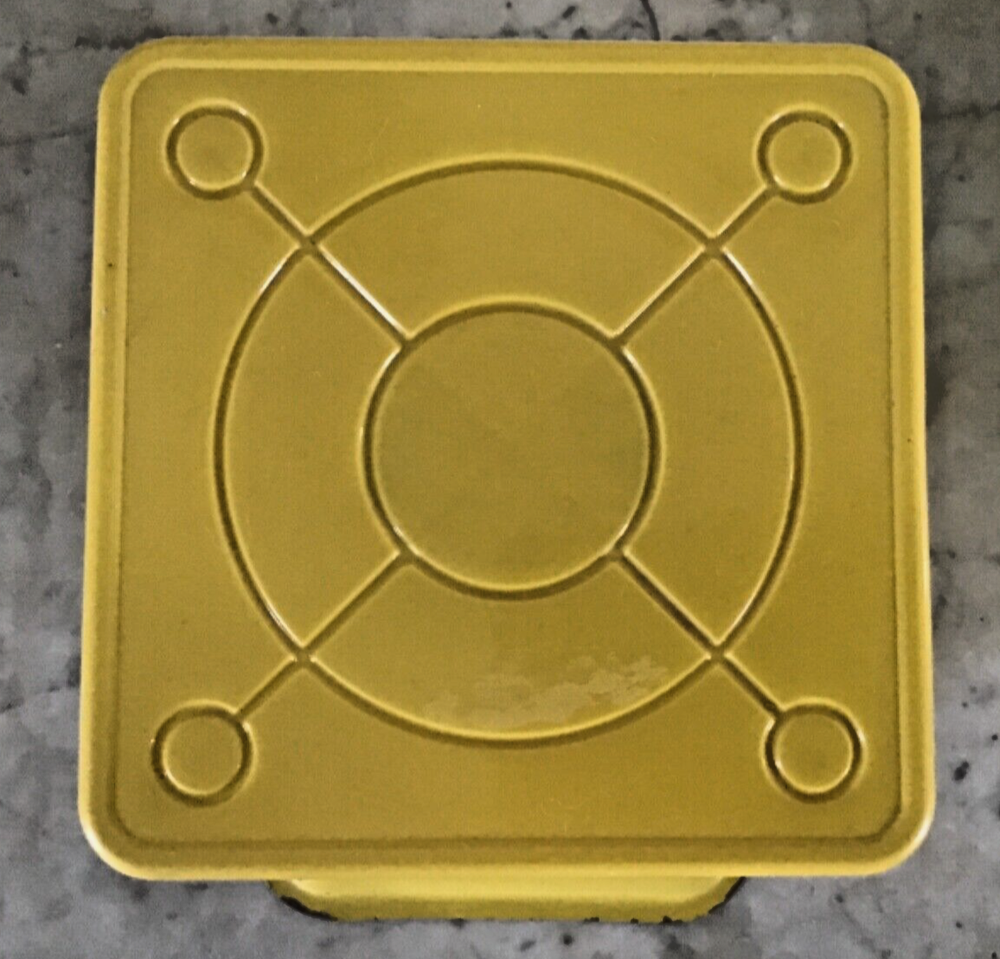 SEARS, KITCHEN SCALE, VINTAGE, WORKS WELL, YELLOW, SLIGHT RUSTING, 25lbs