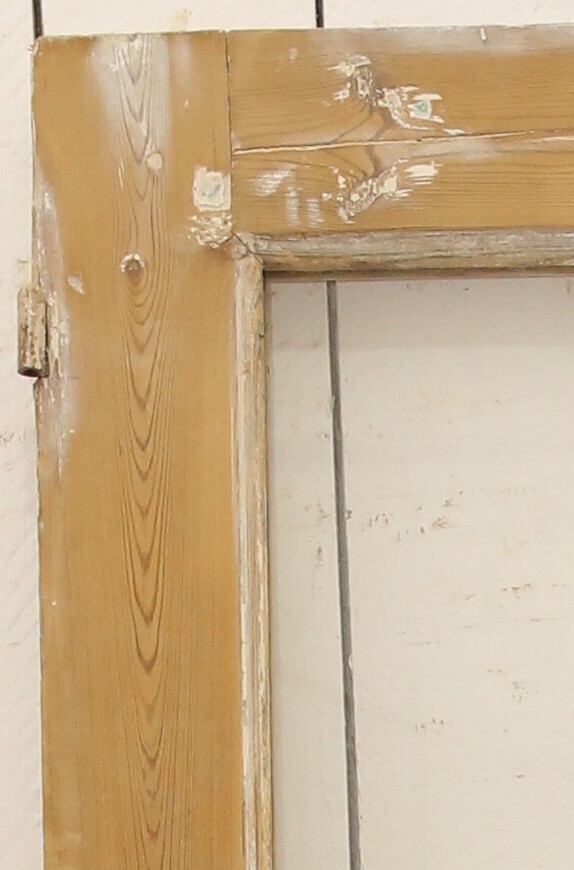 VINTAGE SINGLE GLASS DOOR A39