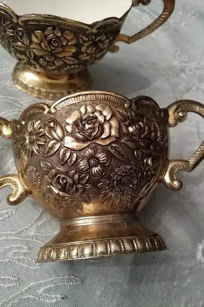 Silverplate Small ornately Designed Creamer And Sugar Small