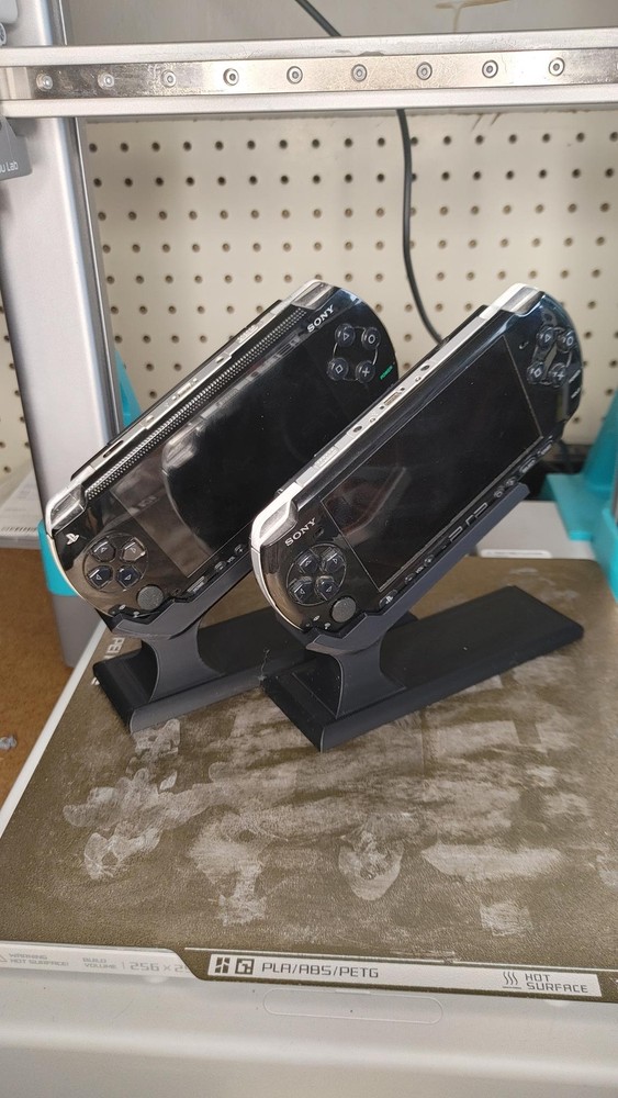 PlayStation Portable PSP Dunk Stand