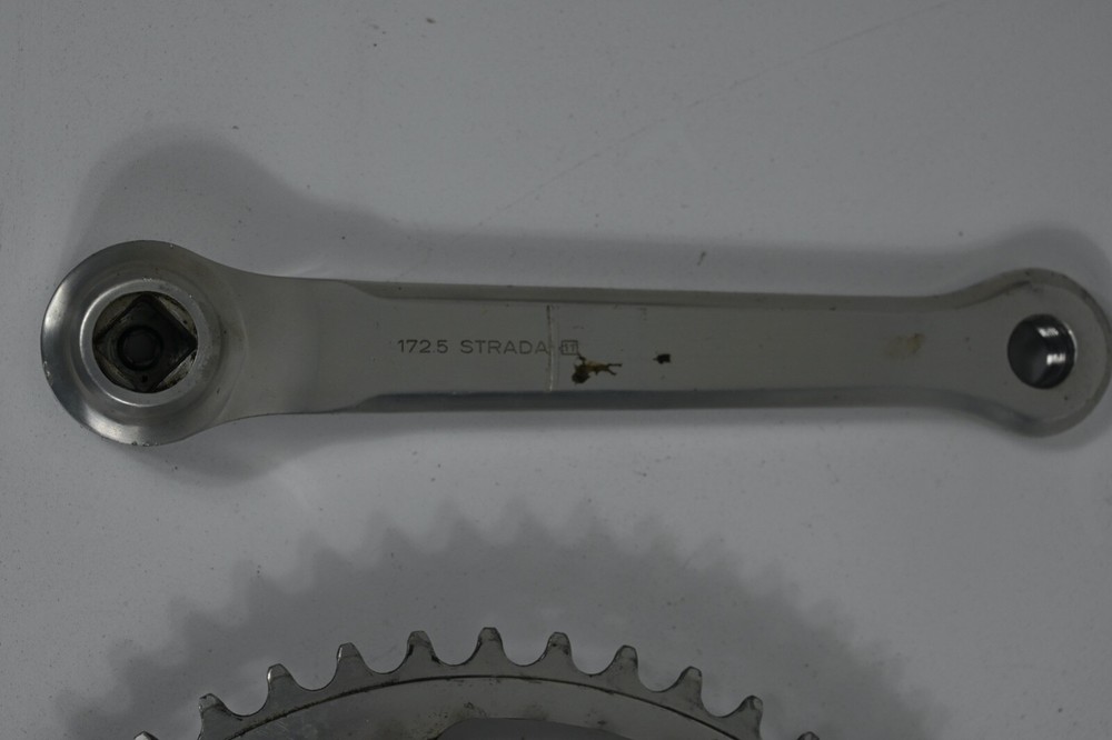 campagnalo crank arms/ chainring