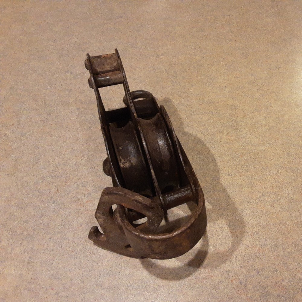 Farm Pulley Antique Rustic Barn Winch