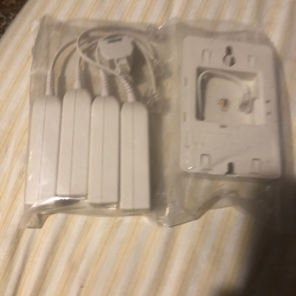 2 Wire Filter Kit 4 DSL Inline Filters, 1 DSL Wall Mount Filter & 1 Adapter