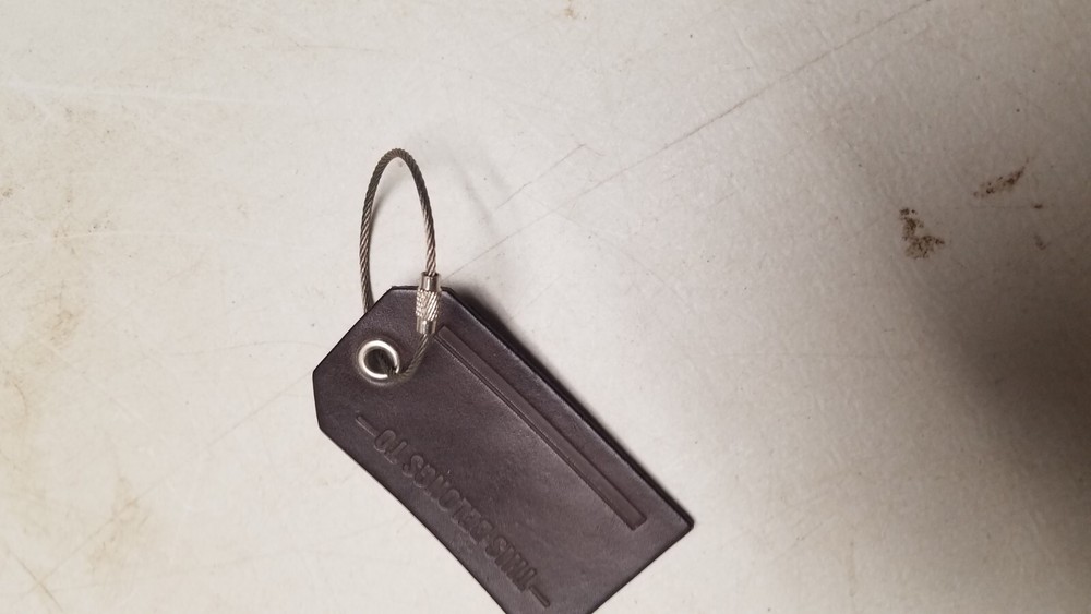 3.5 in Leather Identification Tag (D)
