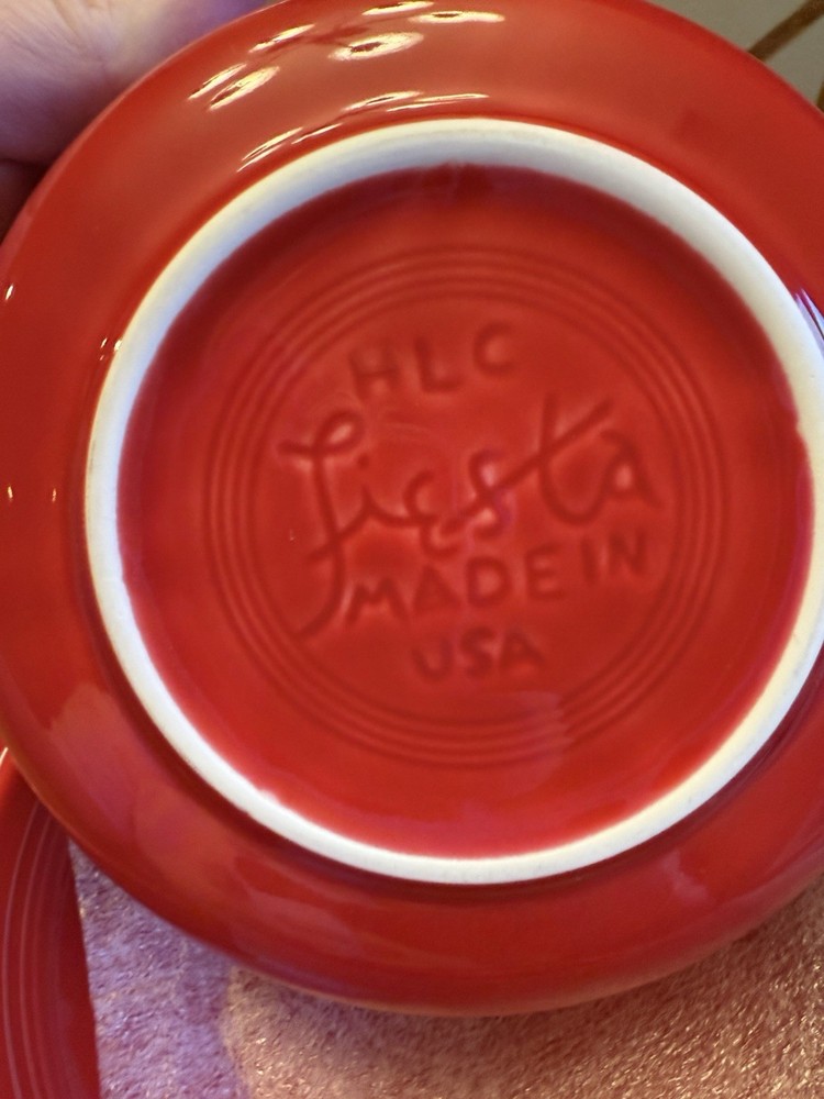 Fiestaware Scarlet Red dinner dinnerware set of 2