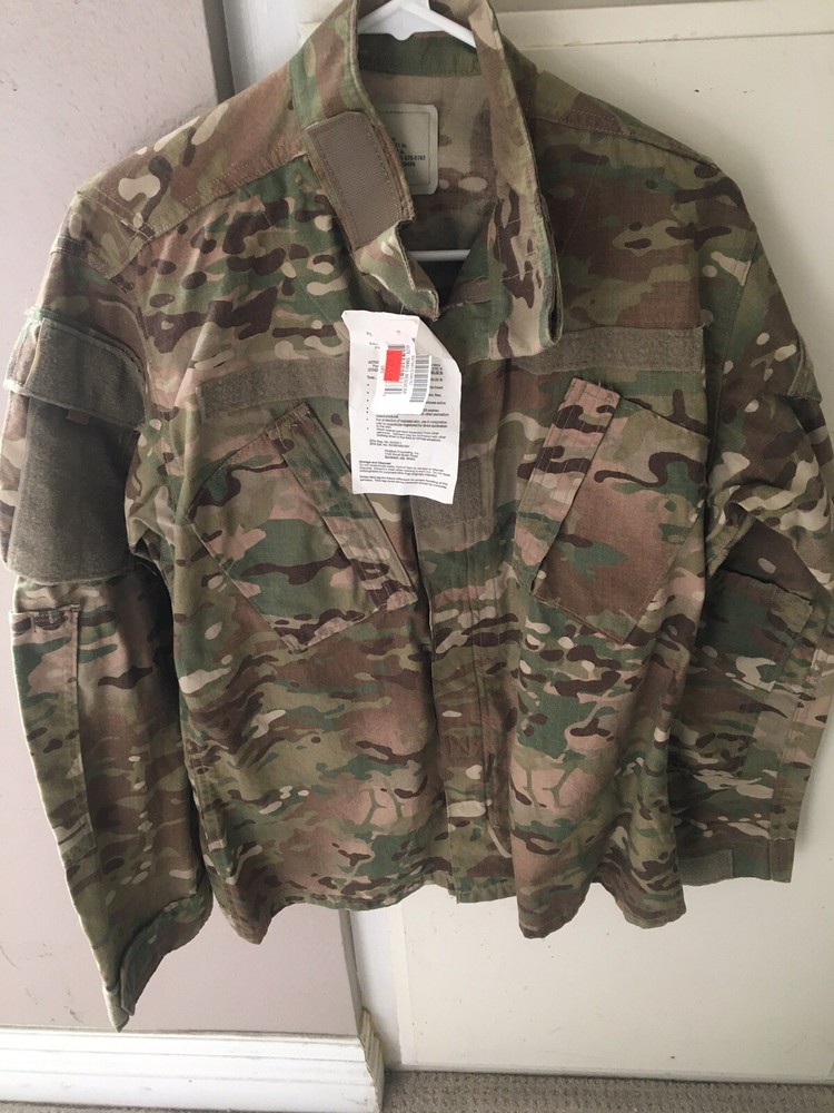 U.S. Army Multicam Combat Jacket, Small-Regular