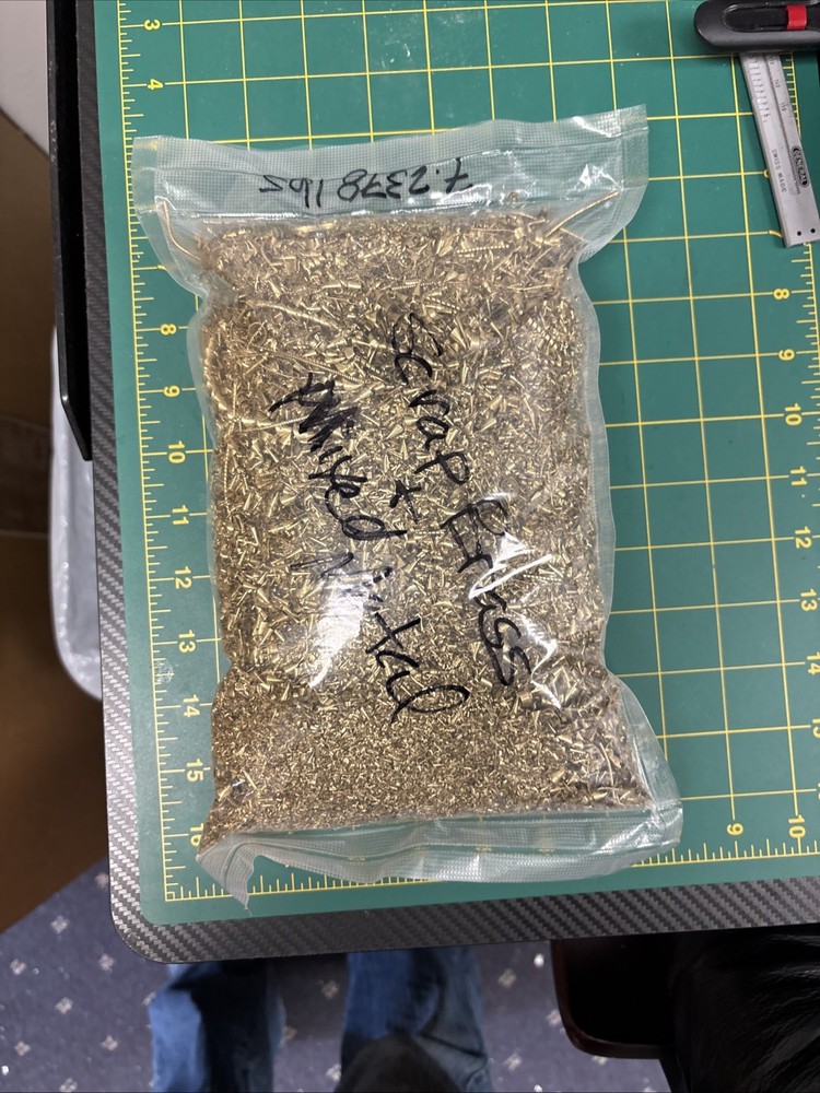 7.2378 Lbs Scrap Brass / Mixed Metals