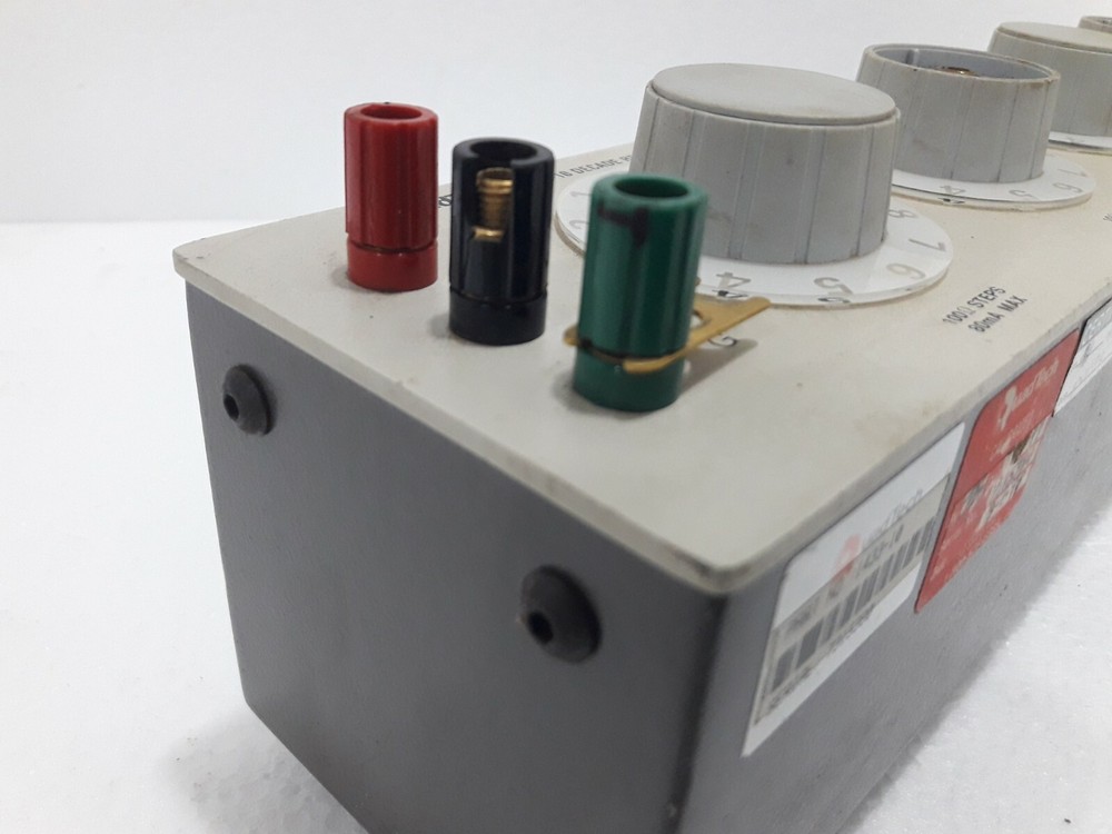 Quad Tech 1433-10 Decade Resistance Box 5 Dial
