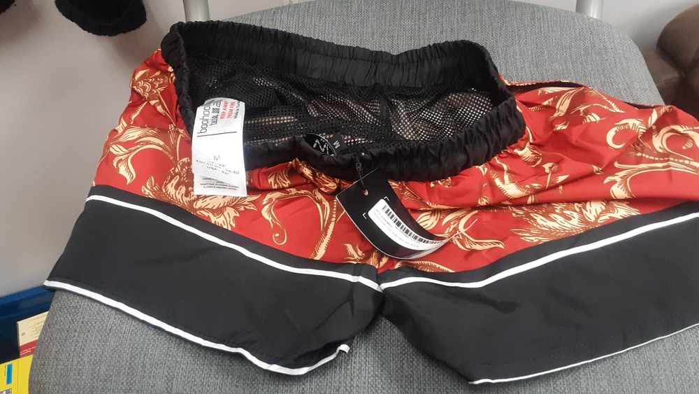 Man Men's Medium Size Swim Shorts