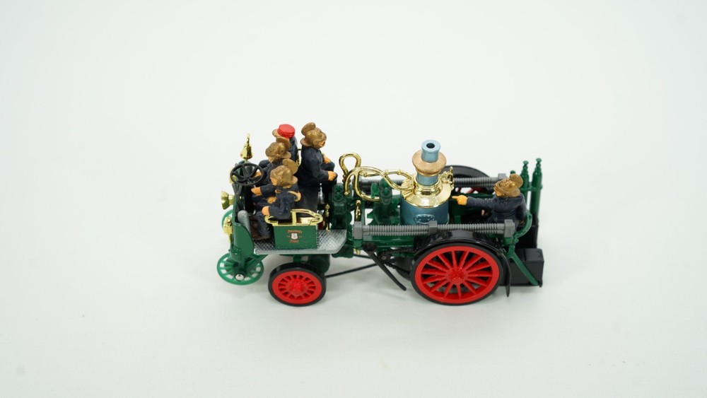 Matchbox MOY YS-43 1905 Busch Self Propelled Fire Engine NEW B502