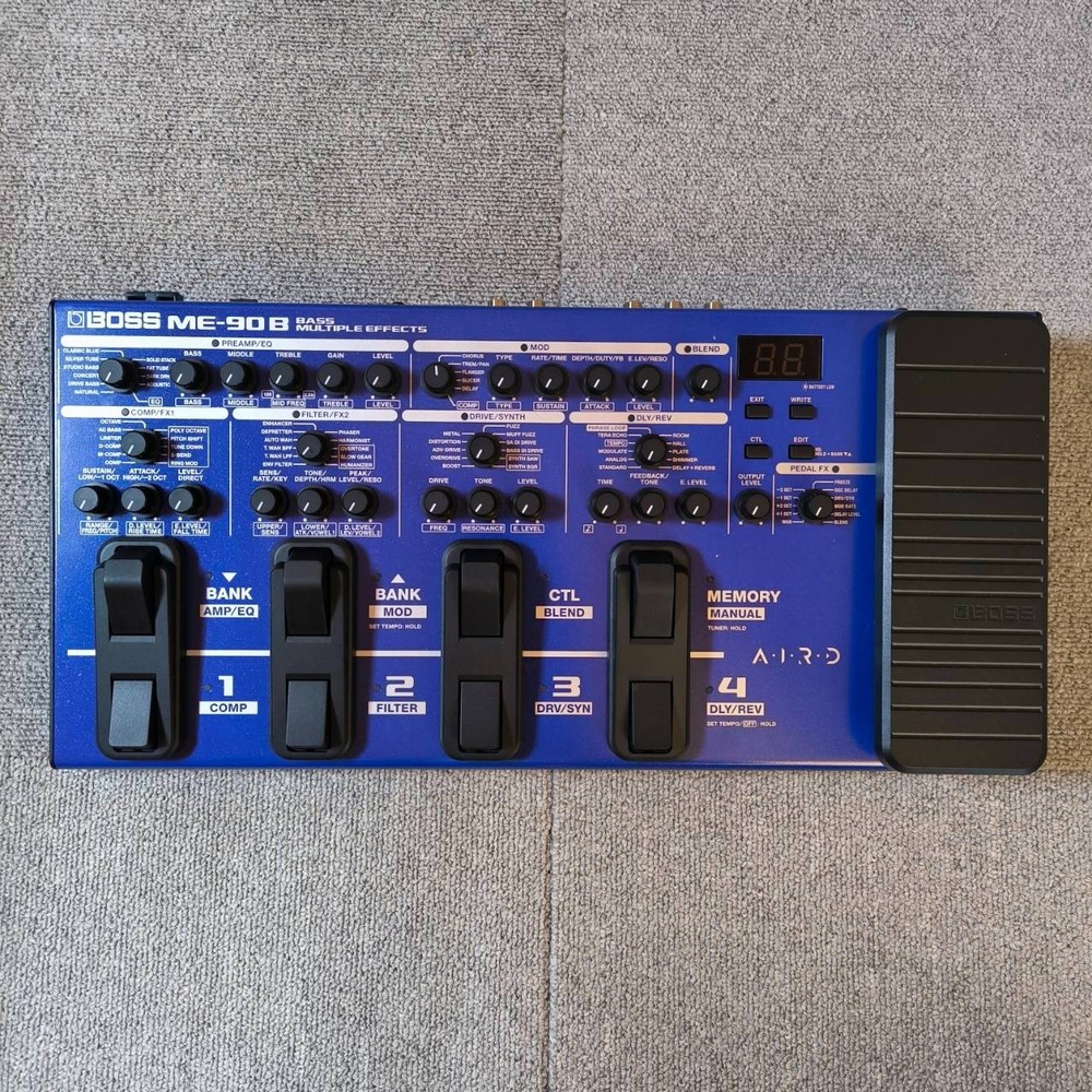 BOSS ME-90B Bass Multi-Effects 8 Multi-Function Foots witches Processor Adapter