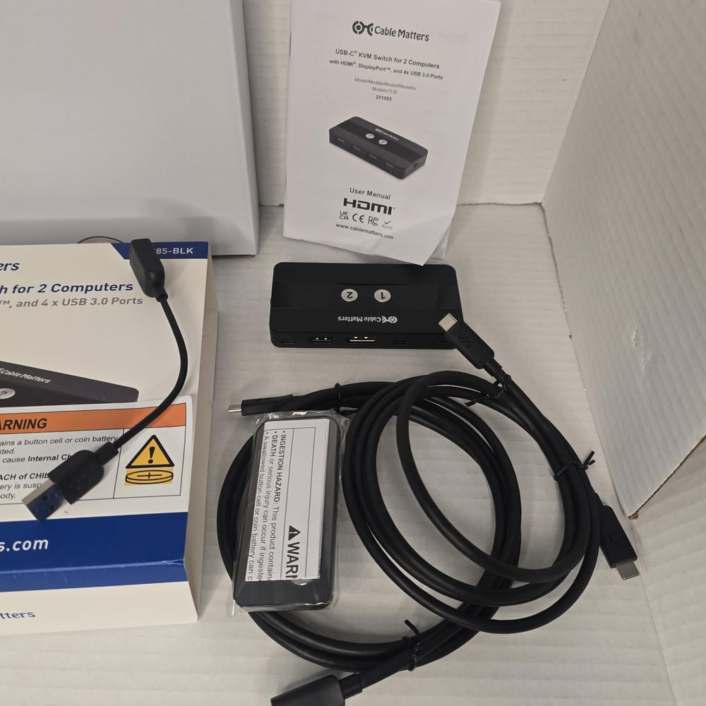 Cable Matters Dual 4K 60Hz USB C KVM Switch for 2 Computers 2 Monitors Open Box