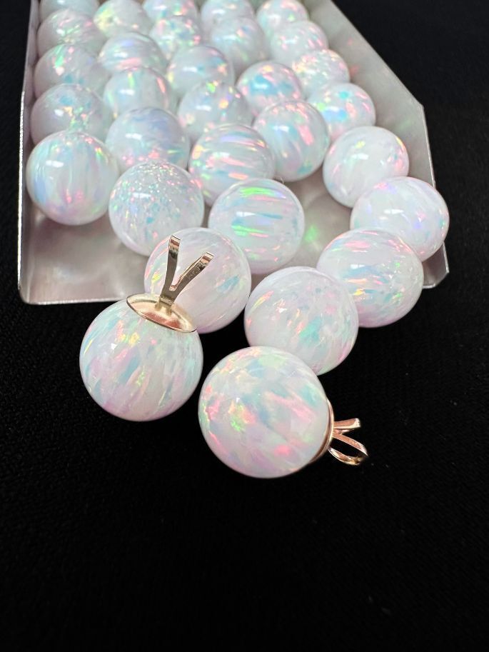 Half Drilled White Synthetic Lab Created Opal Round Beads